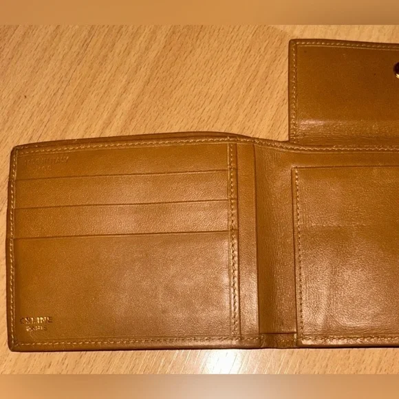 ⭐️CELINE PARIS WALLET⭐️ Elegant Vintage Luxury Brown Leather Wallet - Picture 5 of 7